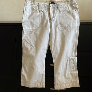 Beige capri pants.  Size 3.  Periscope brand